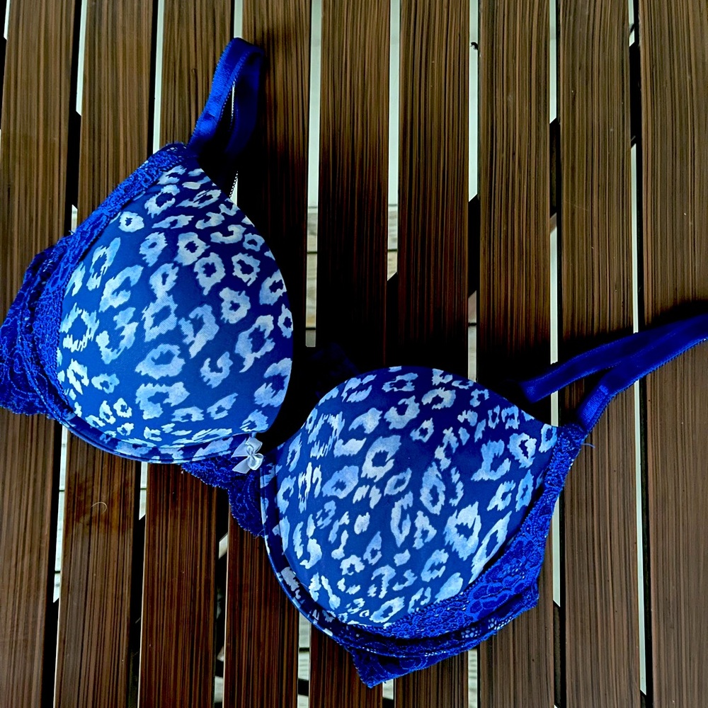 Victoria Secret bra